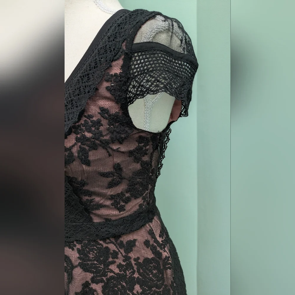 Moulinette Soeurs Black Pink Lace Malia Dress, Size 2 - Picture 6 of 9